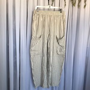 Wide Leg Pants With Pockets